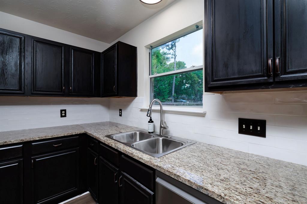6902 Woodland Oaks, Magnolia, Texas image 28