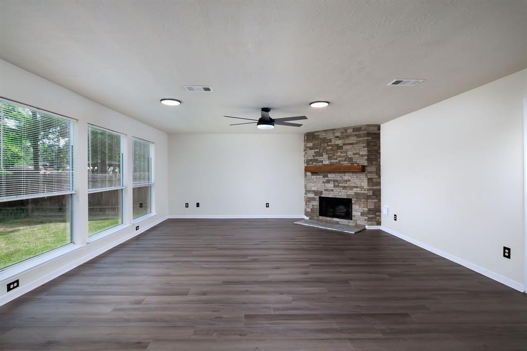 6902 Woodland Oaks, Magnolia, Texas image 24