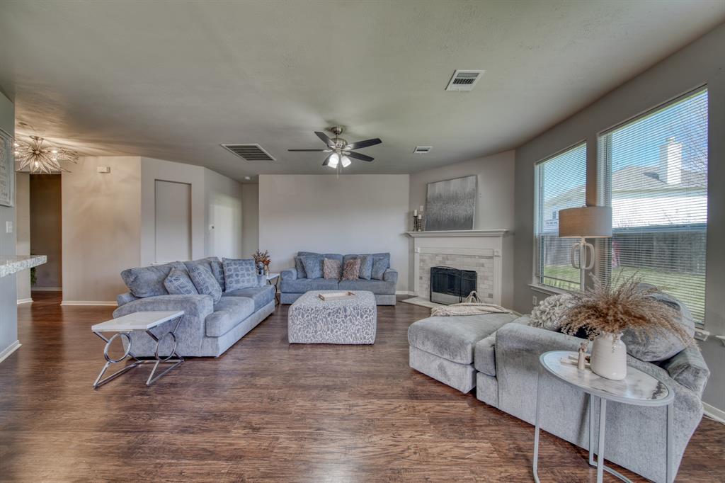 8322 Taro Lane, Baytown, Texas image 8