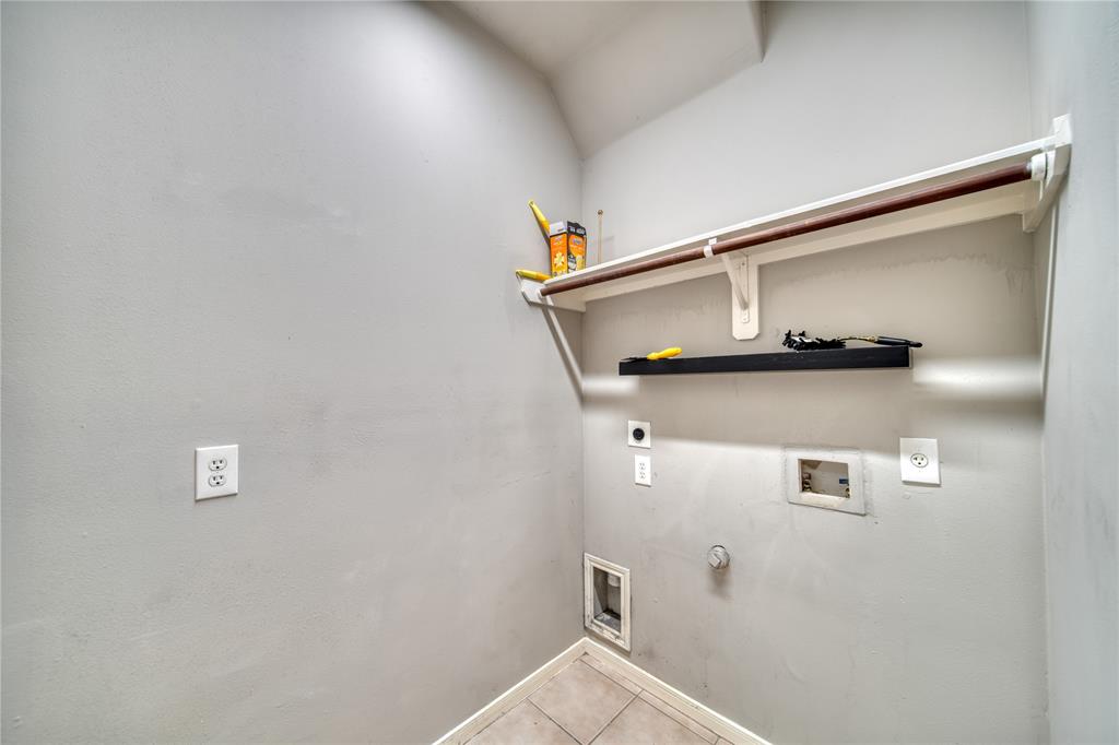 8322 Taro Lane, Baytown, Texas image 36
