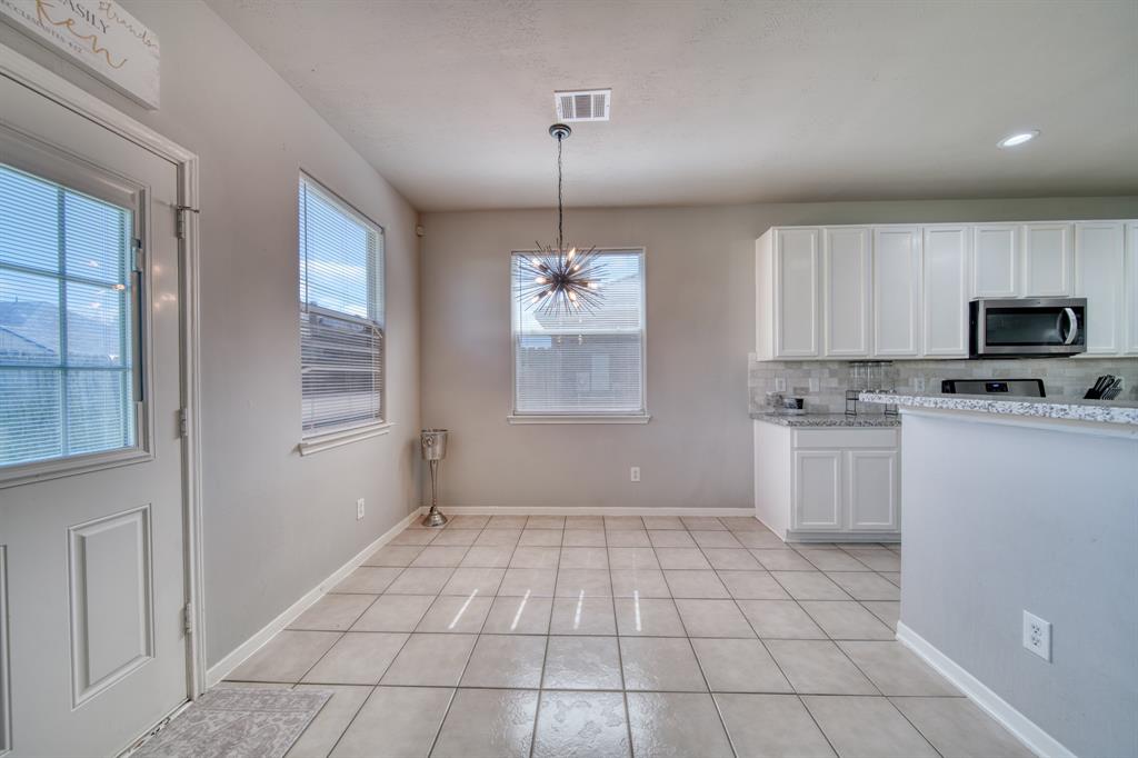 8322 Taro Lane, Baytown, Texas image 6