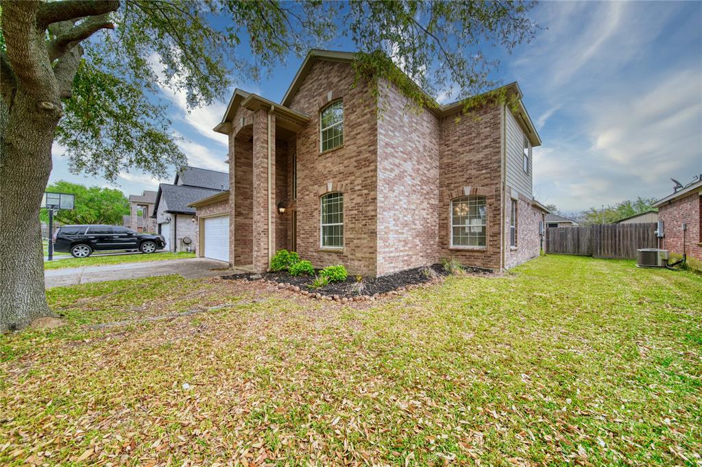 8322 Taro Lane, Baytown, Texas image 31