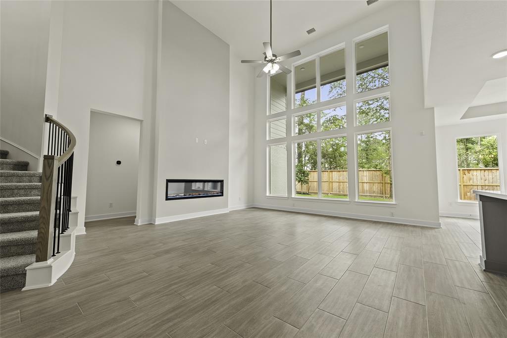 288 Warbler Song Drive, Willis, Texas image 3