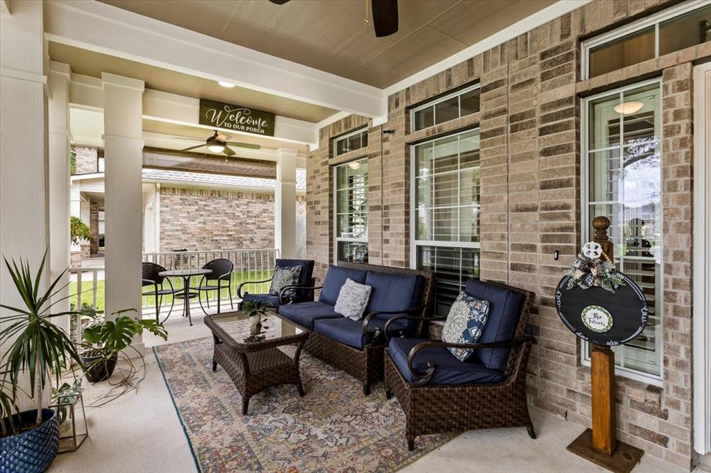 1613 Old Orchard Lane