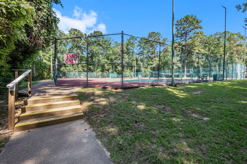 126 Green Tree Drive, Coldspring, Texas image 12