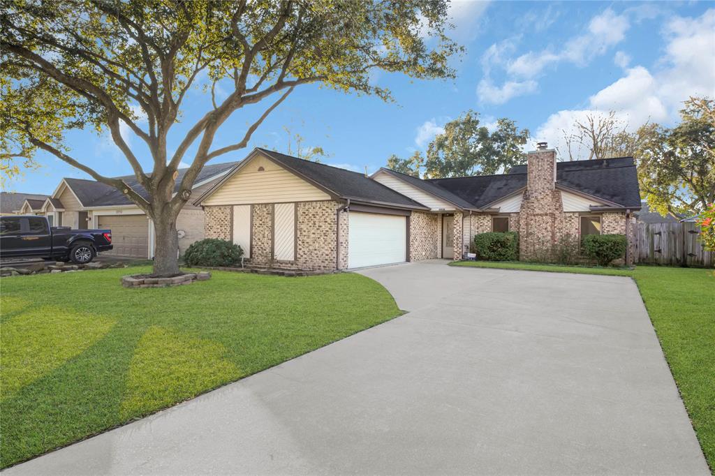 10928 Collingswood Drive, La Porte, Texas image 26