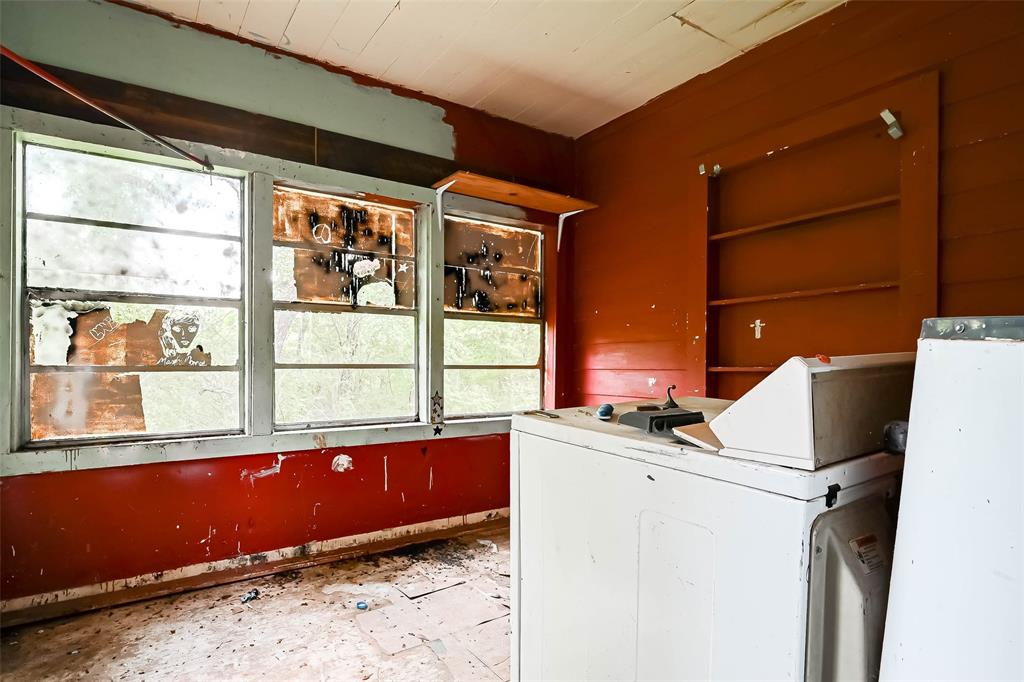 709 S Houston Avenue, Livingston, Texas image 8