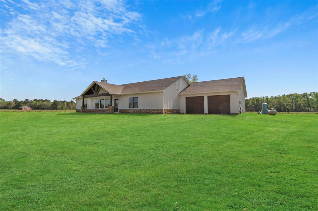 5885 Mount Zion Road, New Waverly, Texas image 2
