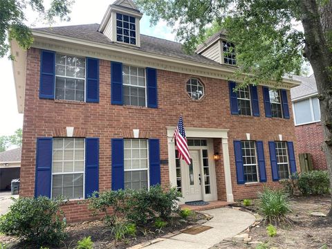 Photo of 3210 Echo Mountain Drive, Houston, TX 77345 (MLS # 26148659)