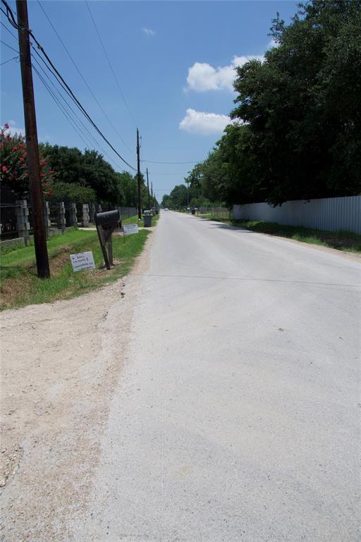 Evergreen Street Street, Fresno, Texas image 7