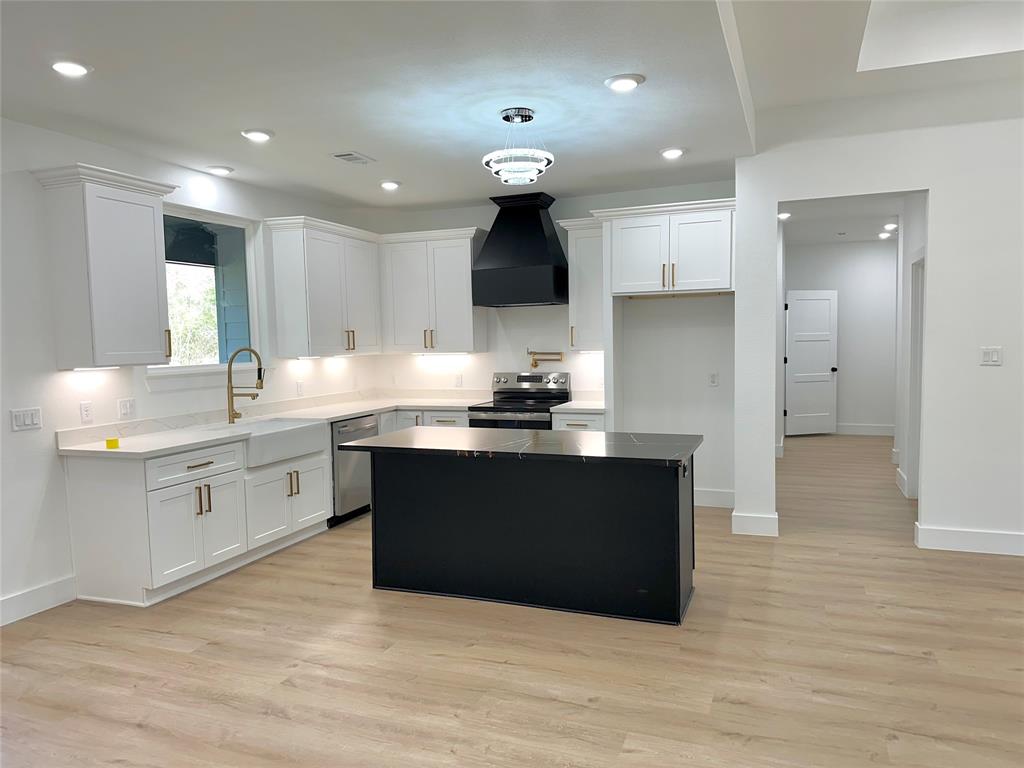 51 V Allen Ln, Coldspring, Texas image 2