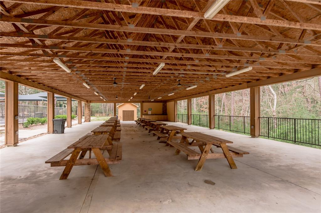 22516 Pebble Beach Way, Huntsville, Texas image 44