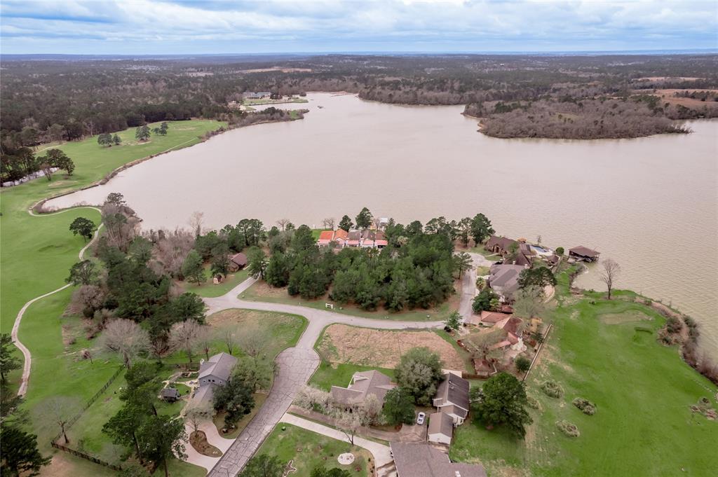 22516 Pebble Beach Way, Huntsville, Texas image 39