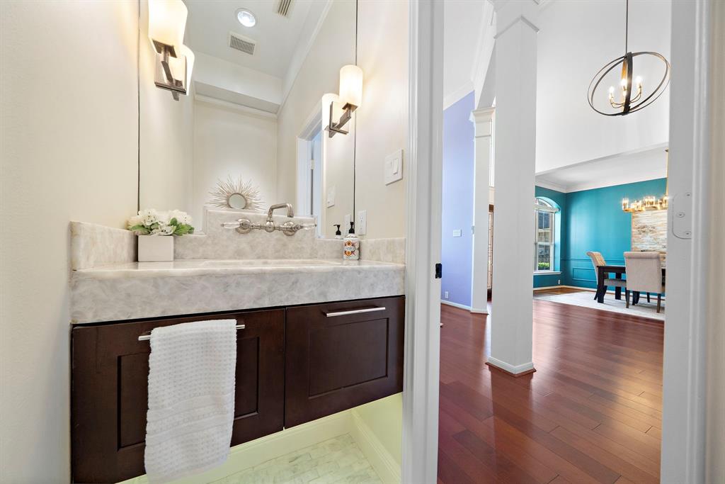6310 Hidden Crest Way, Sugar Land, Texas image 21
