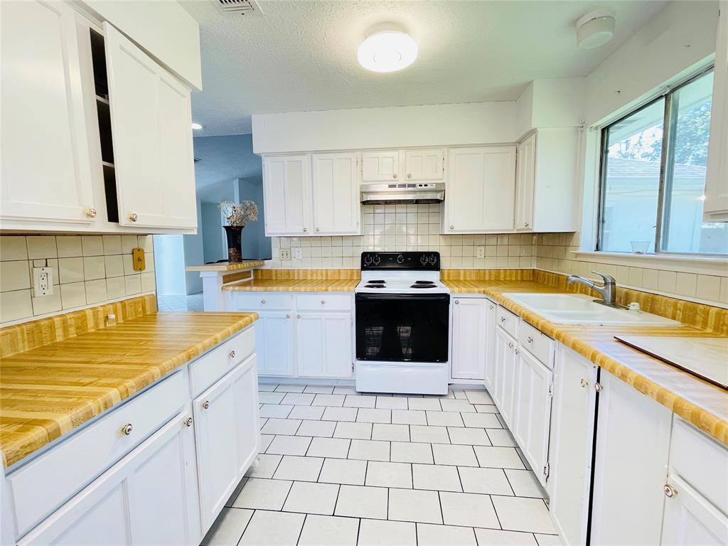 507 Shenandoah Drive, Richmond, Texas image 9
