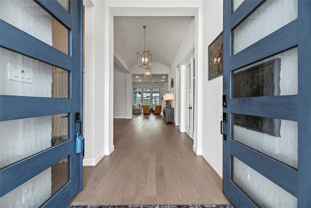 9010 Pleasant Cove