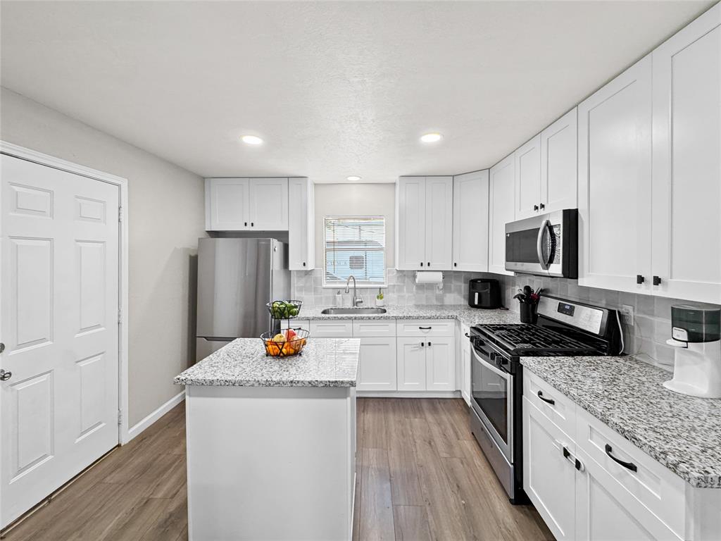 113 Sylvia Street, Deer Park, Texas image 6