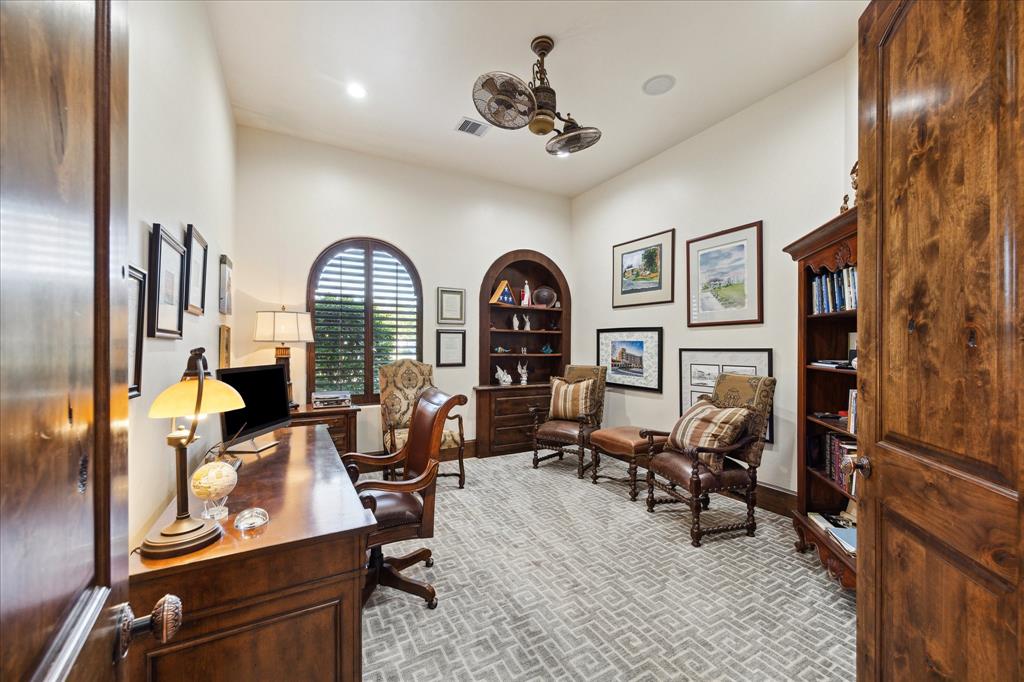 6010 Royal Point Court, Kingwood, Texas image 14