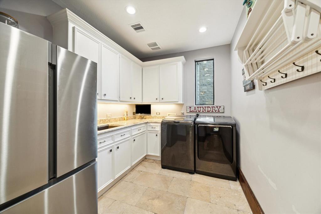 6010 Royal Point Court, Kingwood, Texas image 31