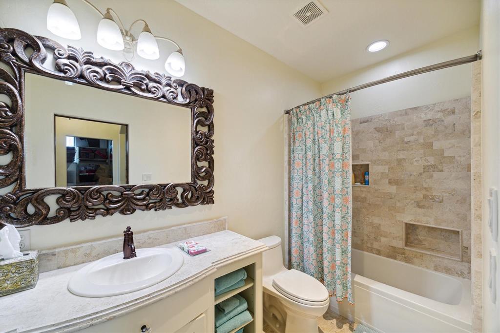 6010 Royal Point Court, Kingwood, Texas image 23