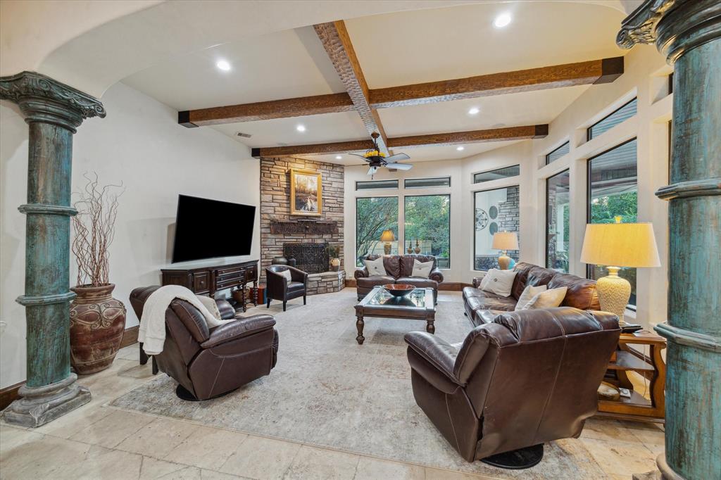 6010 Royal Point Court, Kingwood, Texas image 13