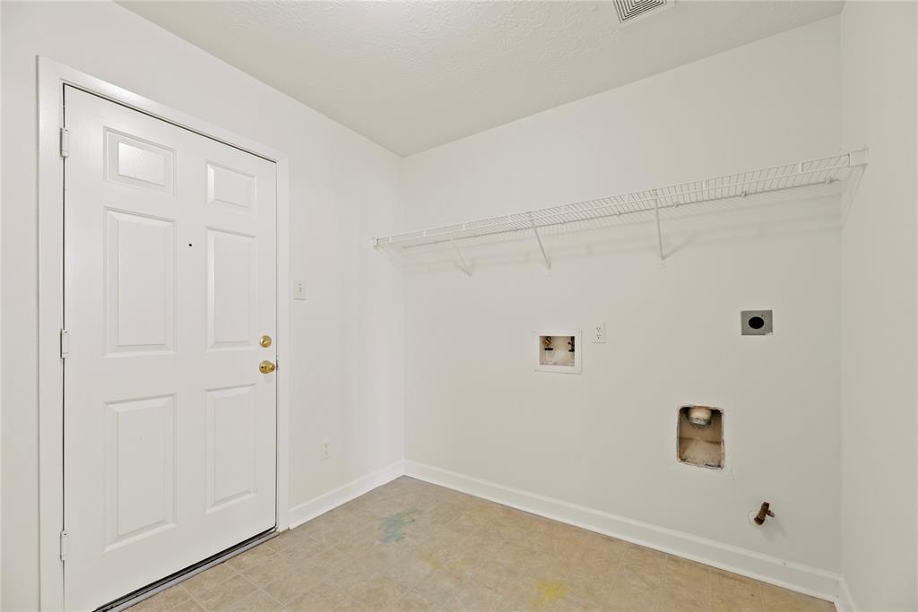 5902 Shining Leaf Court, Katy, Texas image 22