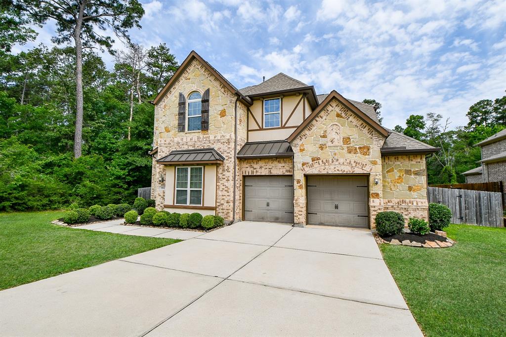 1704 Graystone Hills Drive