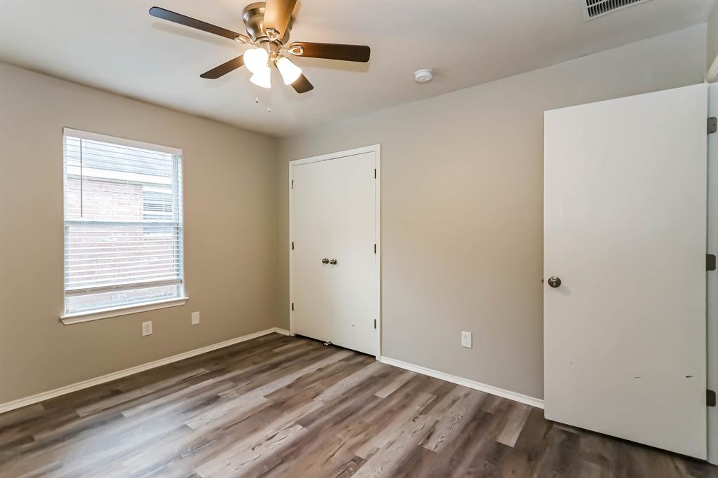 18315 Atascocita Meadows Drive, Humble, Texas image 12