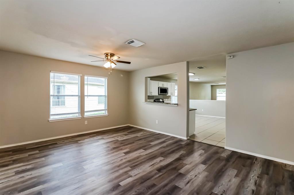 18315 Atascocita Meadows Drive, Humble, Texas image 5