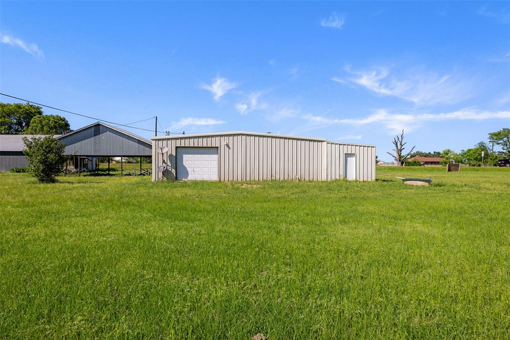 447 N Commerce, Marquez, Texas image 14