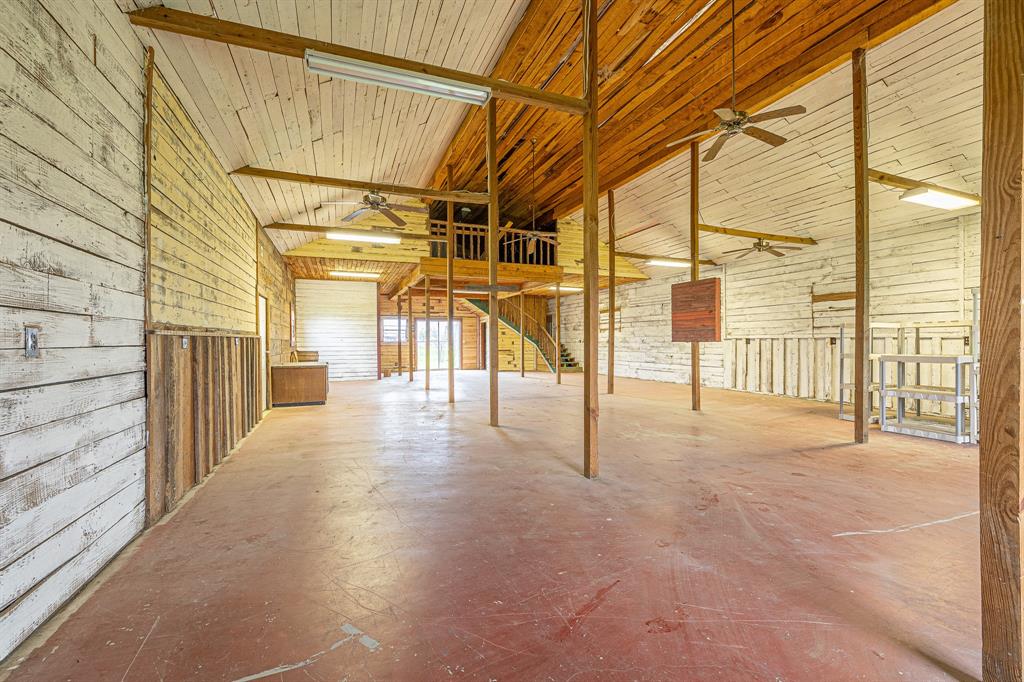 447 N Commerce, Marquez, Texas image 17