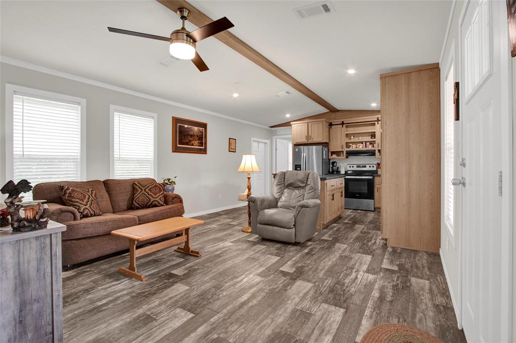 150 E George Jones Road, Livingston, Texas image 2