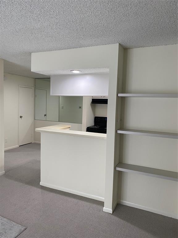 3919 Fairmont Parkway 240