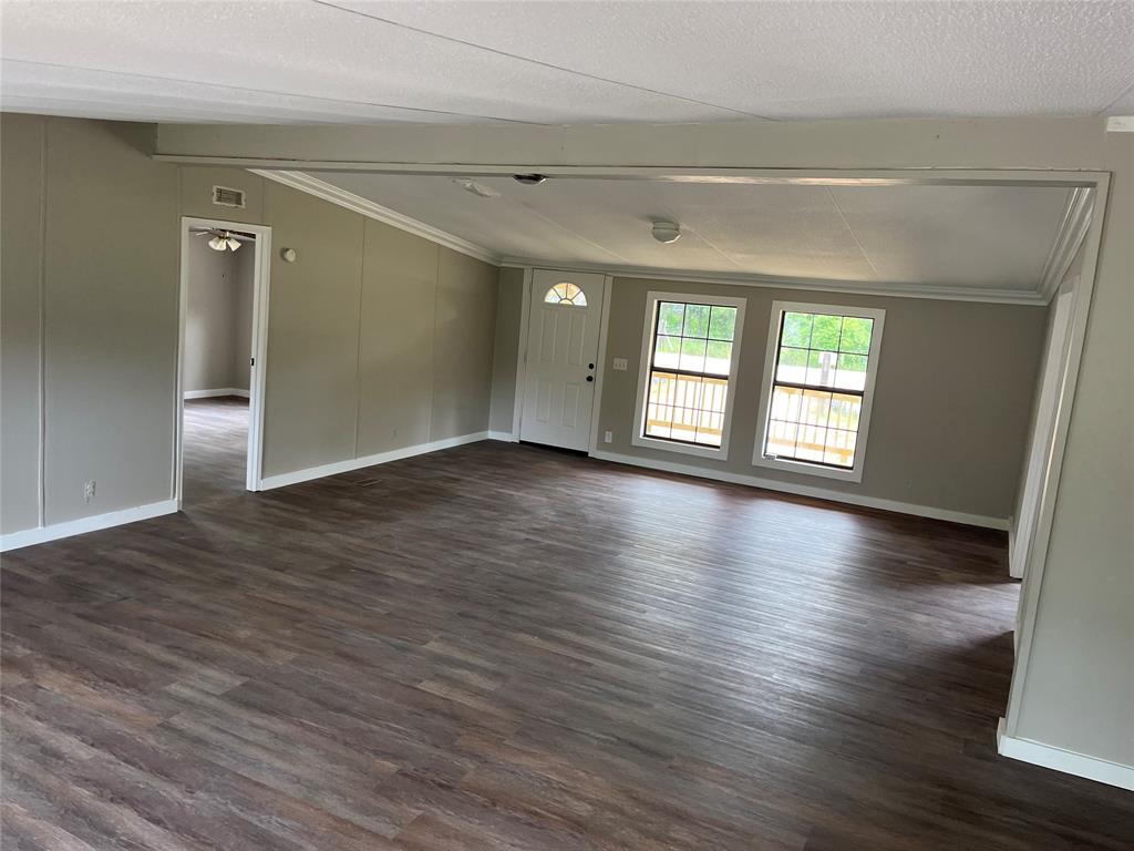 360 Jammye Drive, Cleveland, Texas image 2