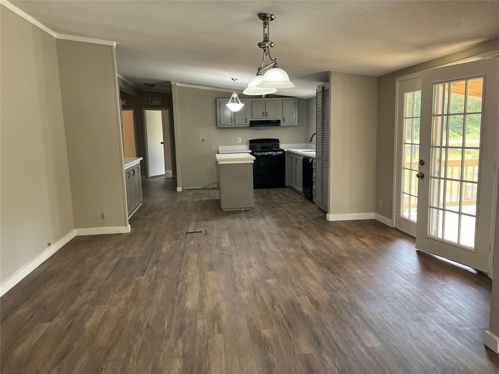 360 Jammye Drive, Cleveland, Texas image 5
