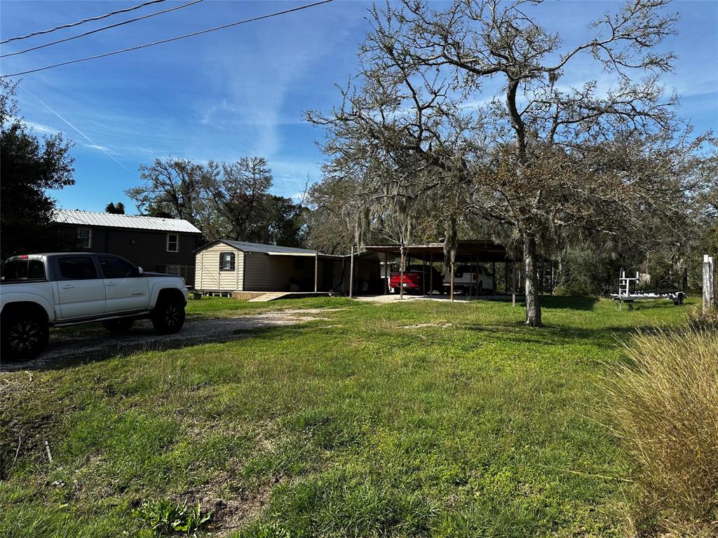 218 Shady Oaks Rd, Alvin, Texas image 3