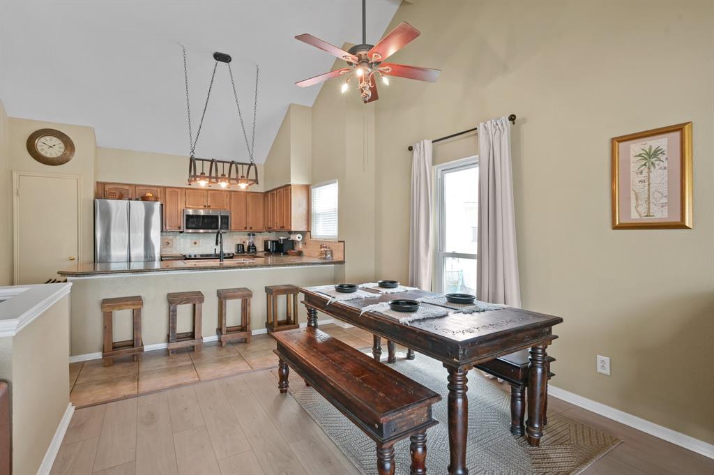 116 April Point Drive, Conroe, Texas image 26