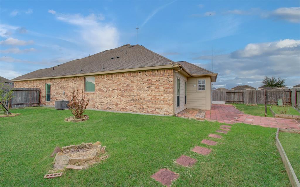 3511 Christopher Drive, Missouri City, Texas image 39
