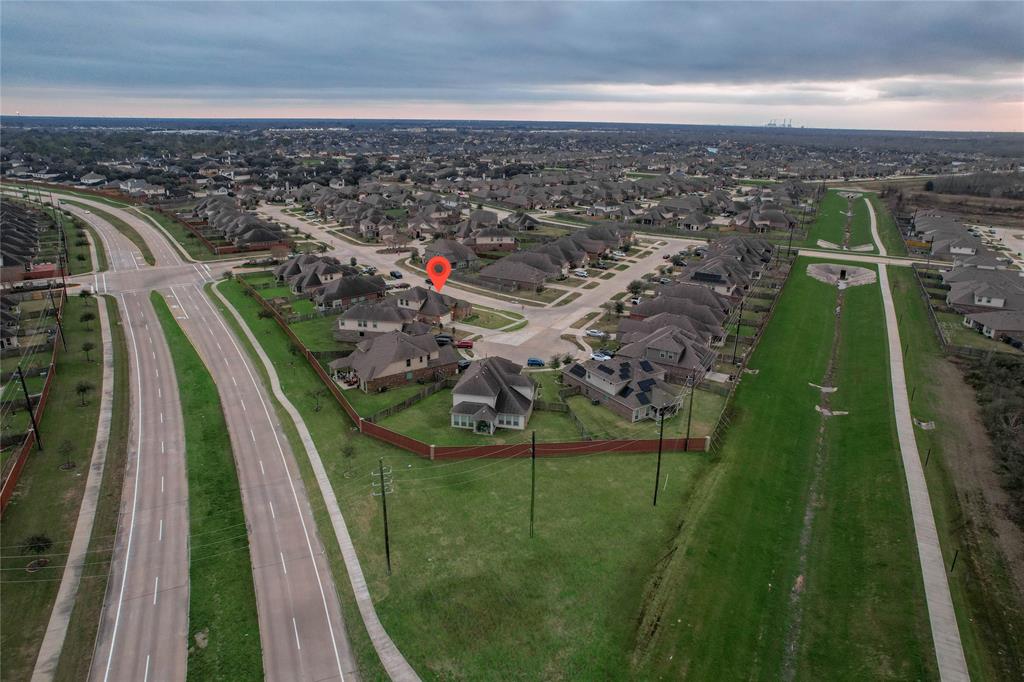3511 Christopher Drive, Missouri City, Texas image 47
