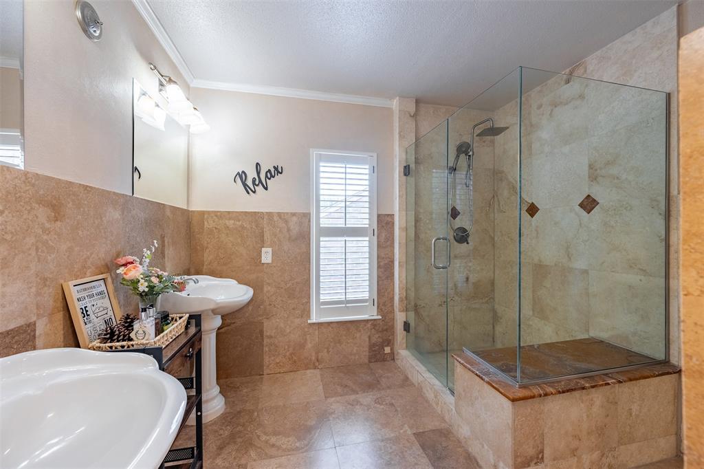 4611 Wolverhampton Way, Missouri City, Texas image 13
