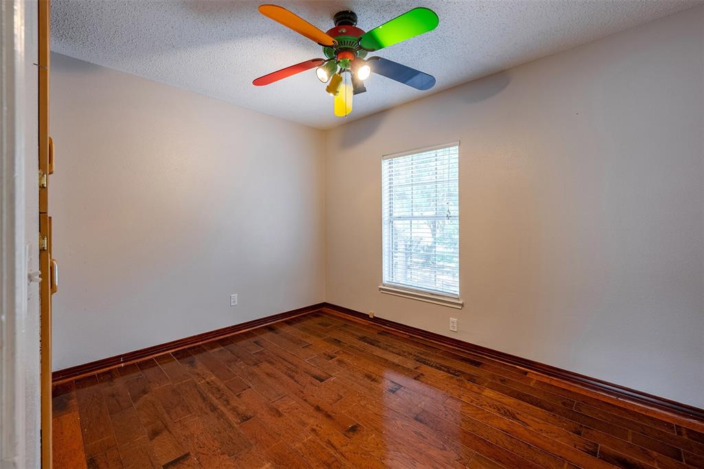 4611 Wolverhampton Way, Missouri City, Texas image 18