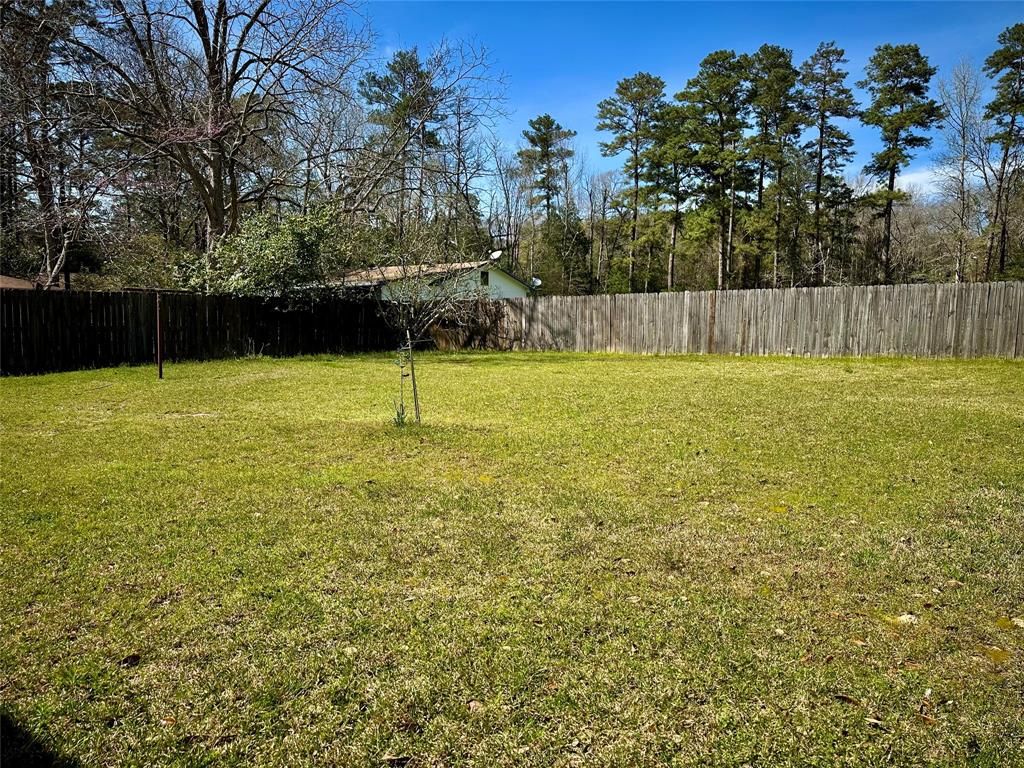1406 W Dogwood St, Woodville, Texas image 12