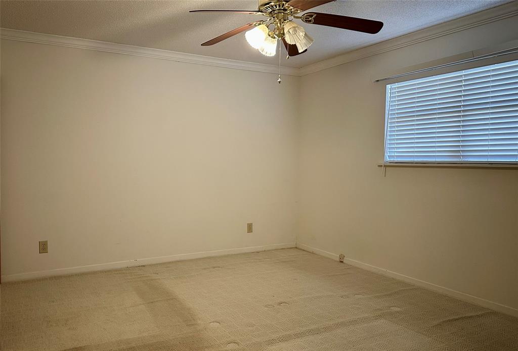 1406 W Dogwood St, Woodville, Texas image 10