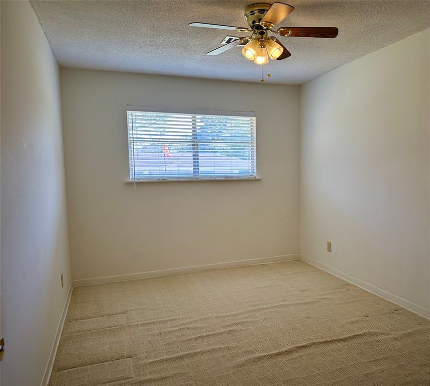 1406 W Dogwood St, Woodville, Texas image 9