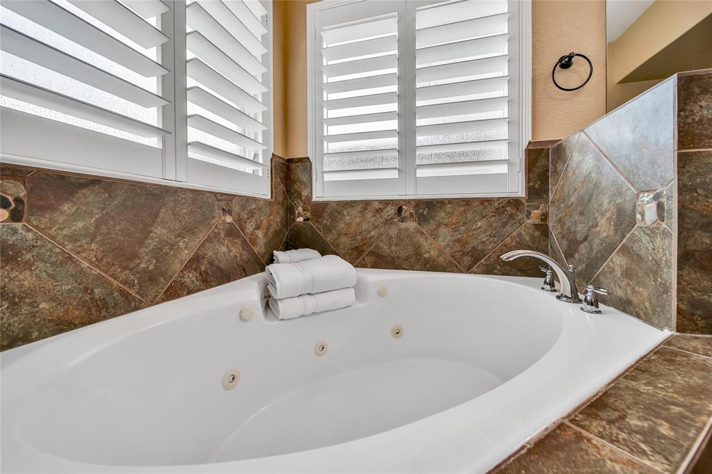 1113 Sydney Lane, Friendswood, Texas image 29