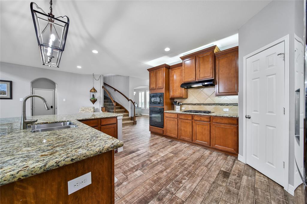 1113 Sydney Lane, Friendswood, Texas image 13