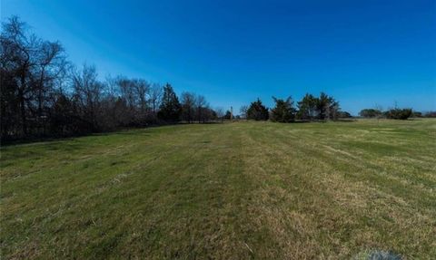Photo of 8146 Schuster, Nechanitz, TX 78946 (MLS # 70685087)