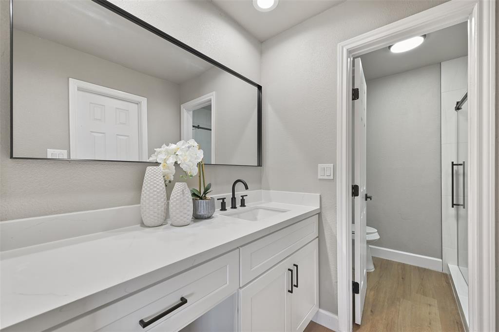 2829 Timmons Lane #222, Houston, Texas image 16