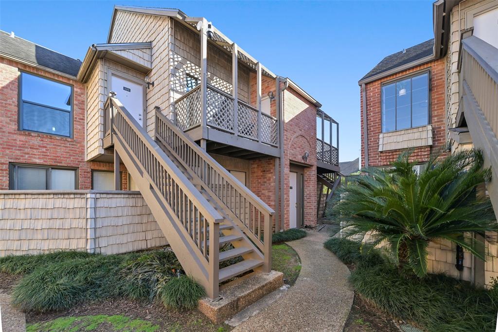 2829 Timmons Lane #222, Houston, Texas image 20