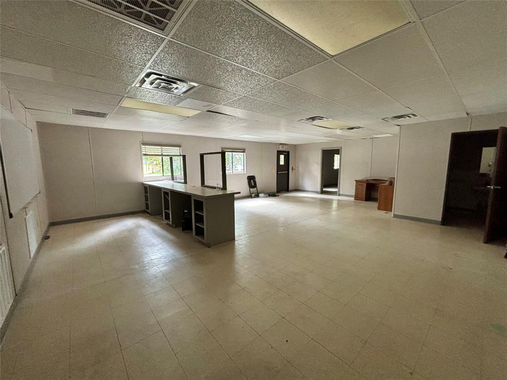 817 Walnut, Wharton, Texas image 11